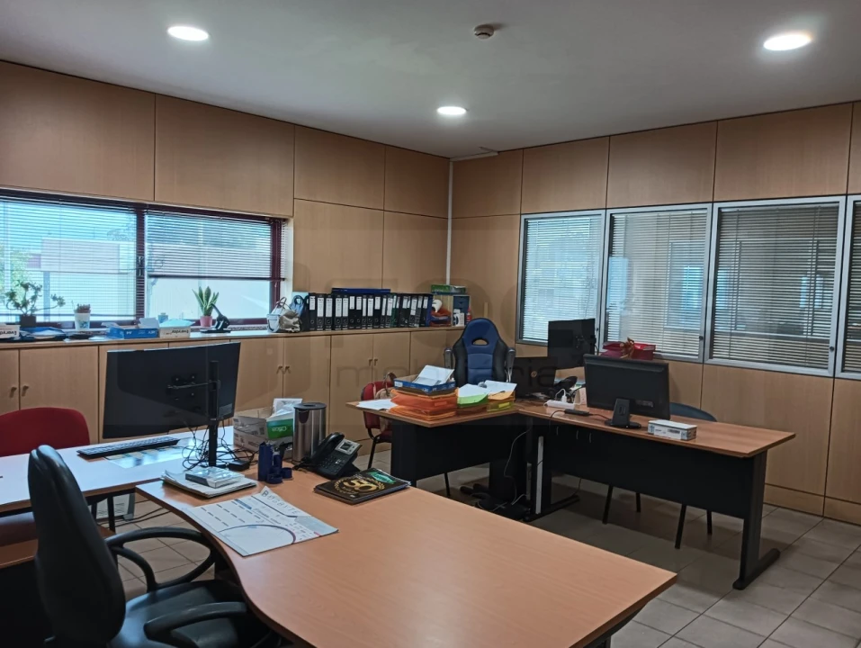 Armazém para Venda em Bunheiro Foto 18