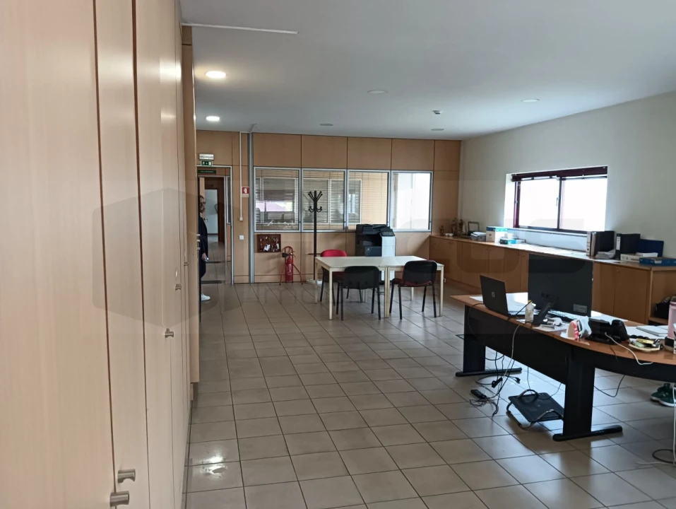 Armazém para Venda em Bunheiro Foto 22