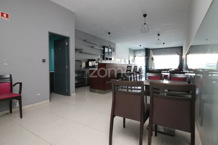 Negócio para Venda em Gondomar (São Cosme), Valbom e Jovim Foto 14