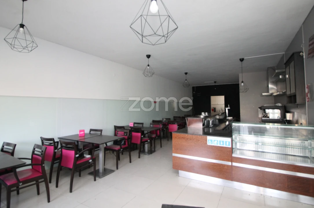 Negócio para Venda em Gondomar (São Cosme), Valbom e Jovim Foto 21