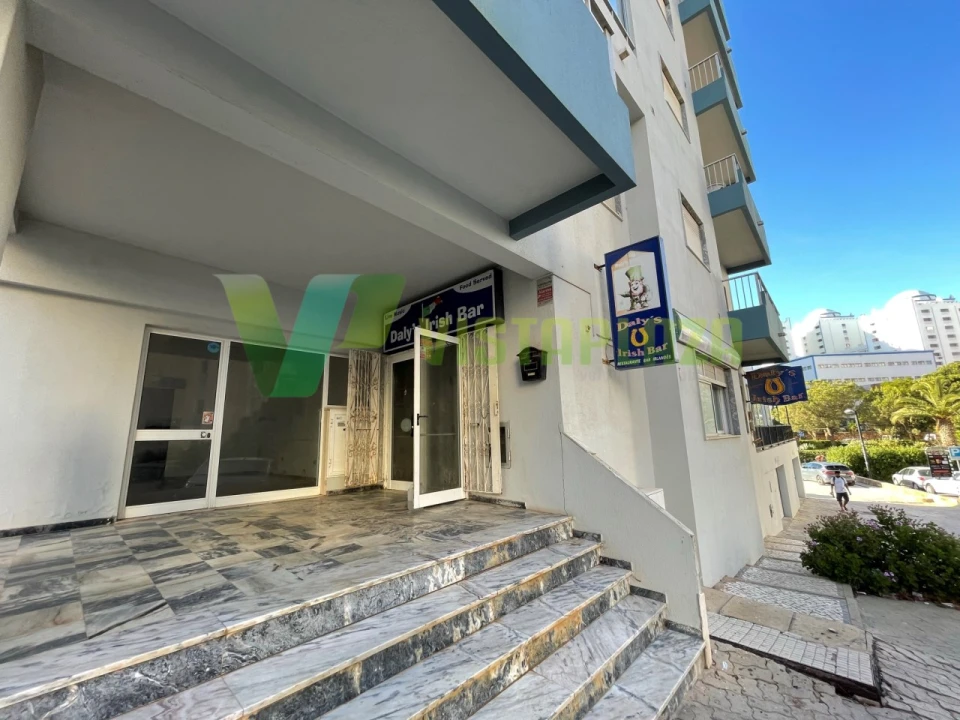 Loja para Arrendamento em Portimão Foto 7