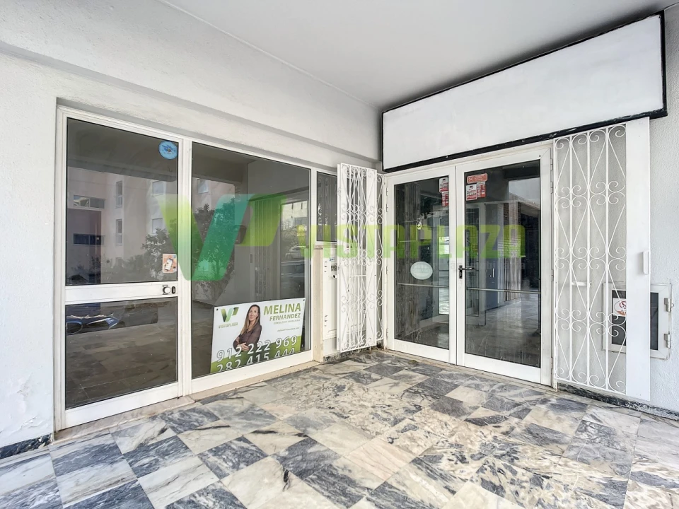 Loja para Arrendamento em Portimão Foto 6