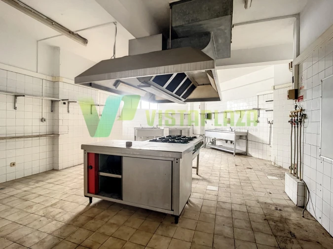 Loja para Arrendamento em Portimão Foto 20