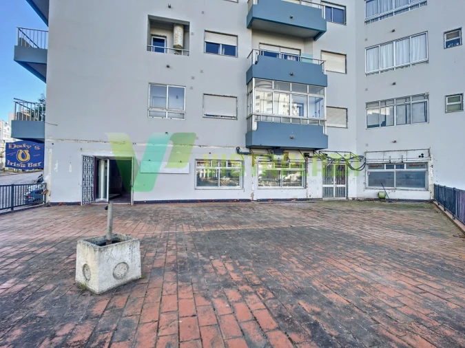 Loja para Arrendamento em Portimão Foto 29