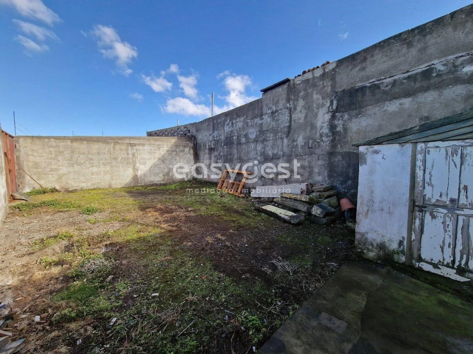 Moradia T2 para Venda em Ribeira Seca Foto 12