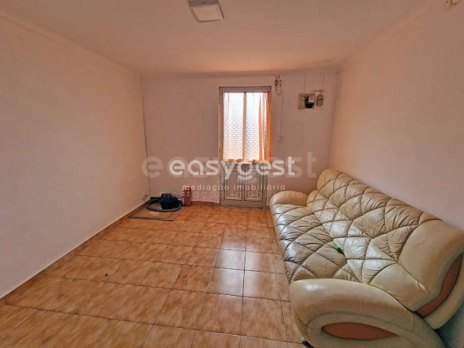 Moradia T2 para Venda em Ribeira Seca Foto 4