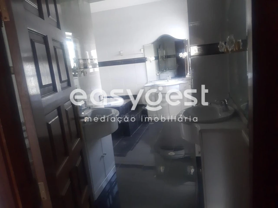 Moradia T7 para Venda em Carrazeda de Ansiães Foto 15