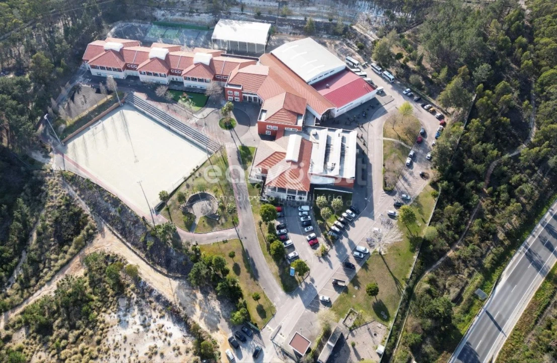 Moradia T4 para Venda em Santa Maria, São Pedro e Matacães Foto 17