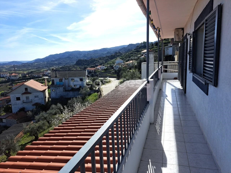 Moradia T4 para Venda em Horta da Vilariça Foto 18