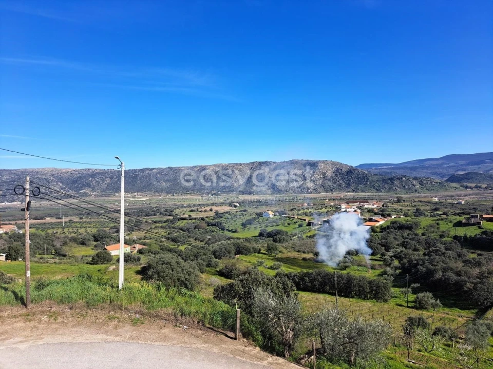 Moradia T4 para Venda em Horta da Vilariça Foto 24