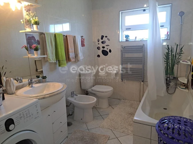 Moradia T4 para Venda em Horta da Vilariça Foto 17