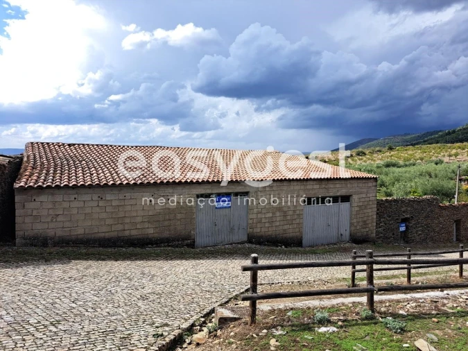 Armazém para Venda em Felgueiras e Maçores Foto 8