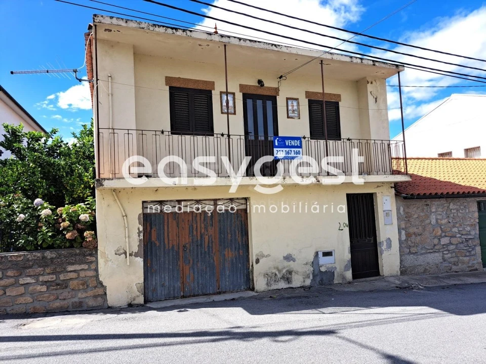 Moradia T2 para Venda em Larinho Foto 1