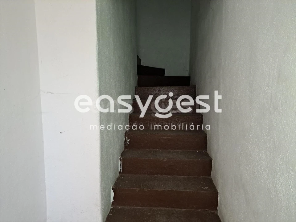 Moradia T2 para Venda em Larinho Foto 4