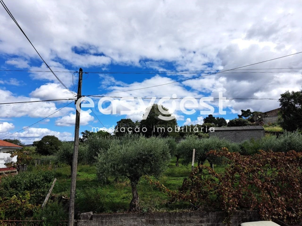 Moradia T2 para Venda em Larinho Foto 19