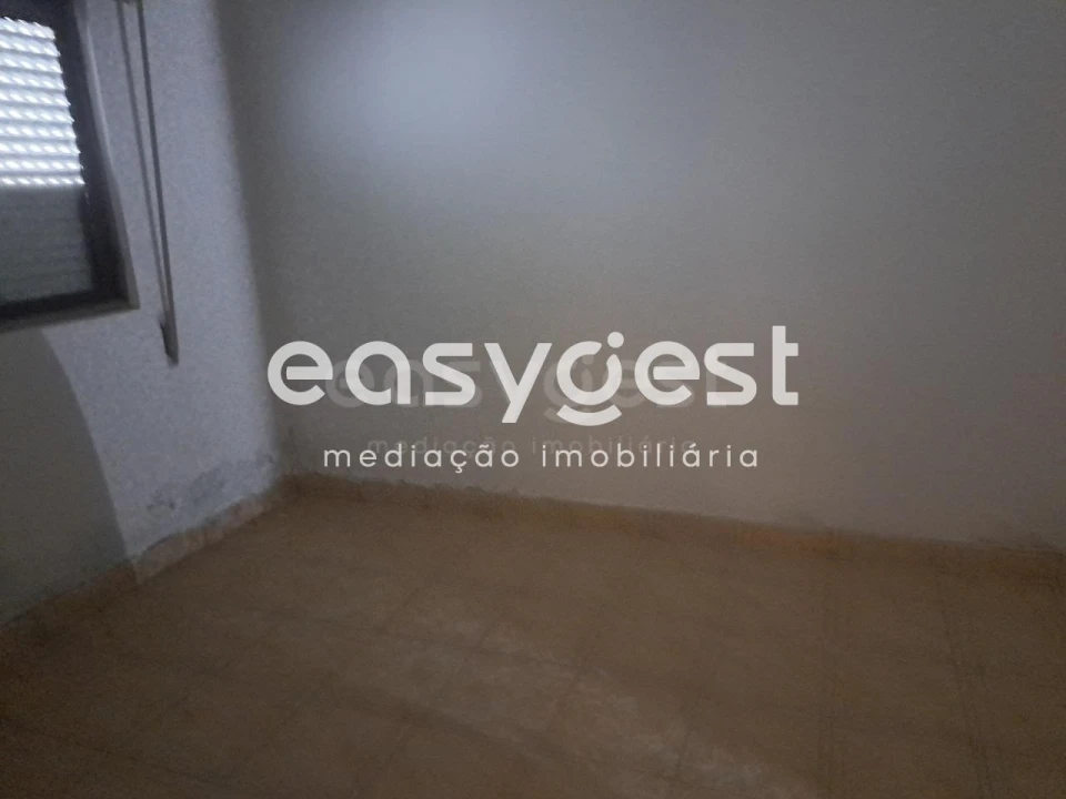 Moradia T4 para Venda em Torre de Moncorvo Foto 5