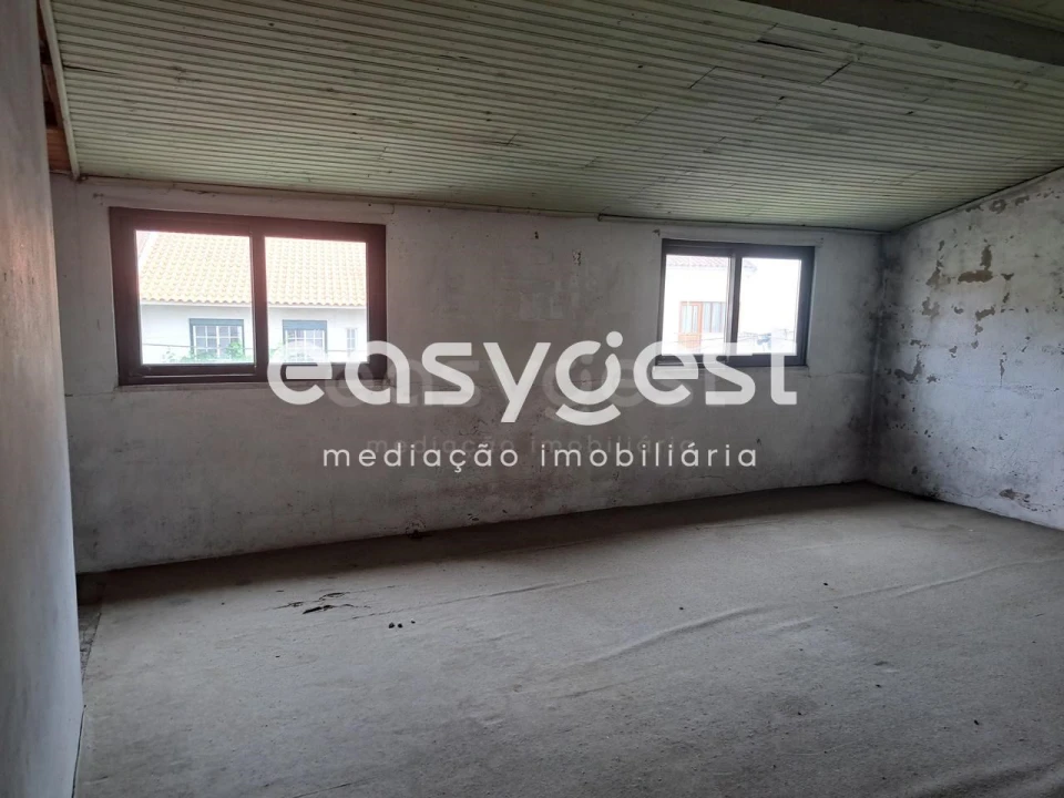 Moradia T4 para Venda em Torre de Moncorvo Foto 9