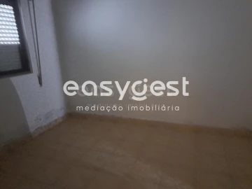 Moradia T4 para Venda em Torre de Moncorvo