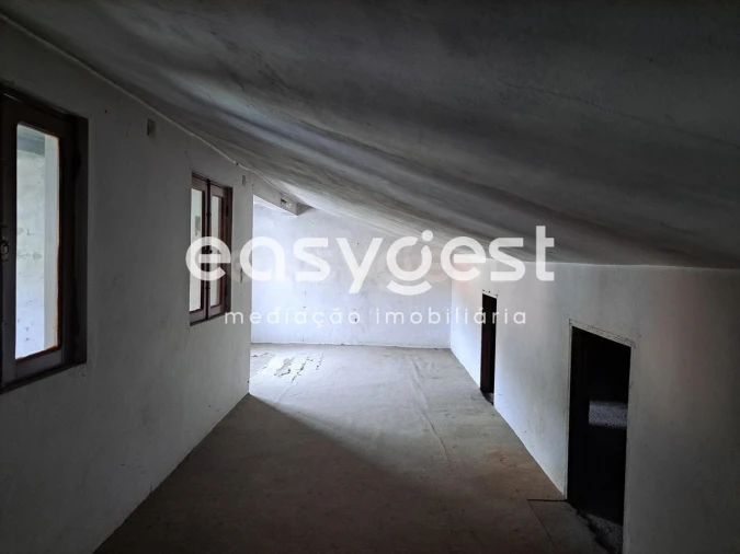 Moradia T4 para Venda em Torre de Moncorvo Foto 11