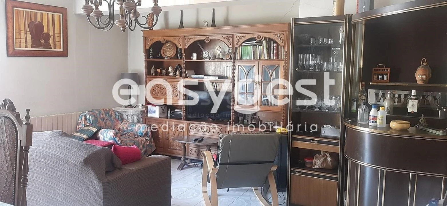 Apartamento T4 para Venda em Torre de Moncorvo Foto 5