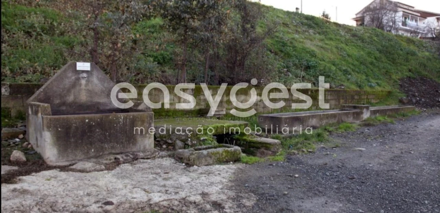 Moradia T3 para Venda em Adeganha e Cardanha Foto 15