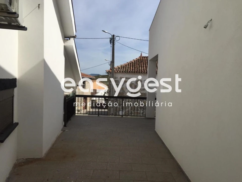 Moradia T3 para Venda em Cabeça Boa Foto 17