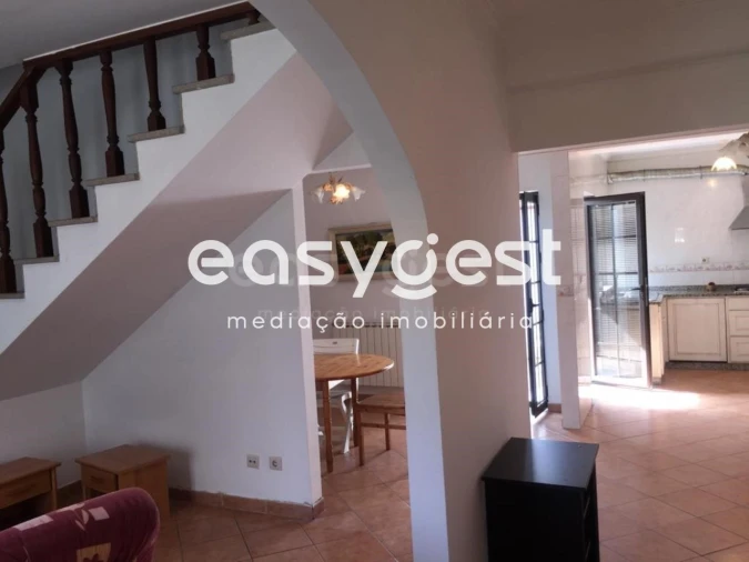 Moradia T3 para Venda em Cabeça Boa Foto 4