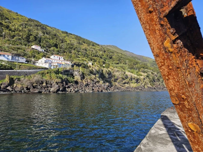 Moradia T2 para Venda em Ribeiras Foto 25