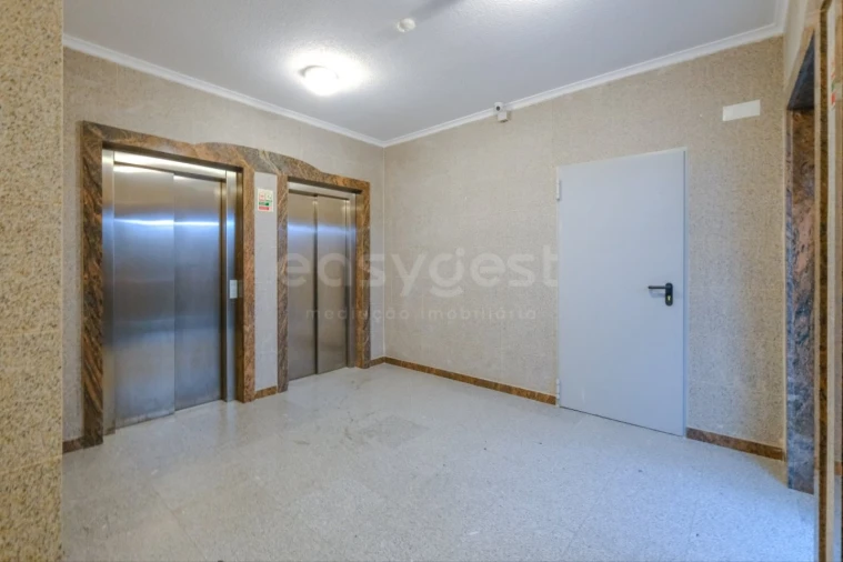 Escritório para Arrendamento em Carnaxide e Queijas Foto 28