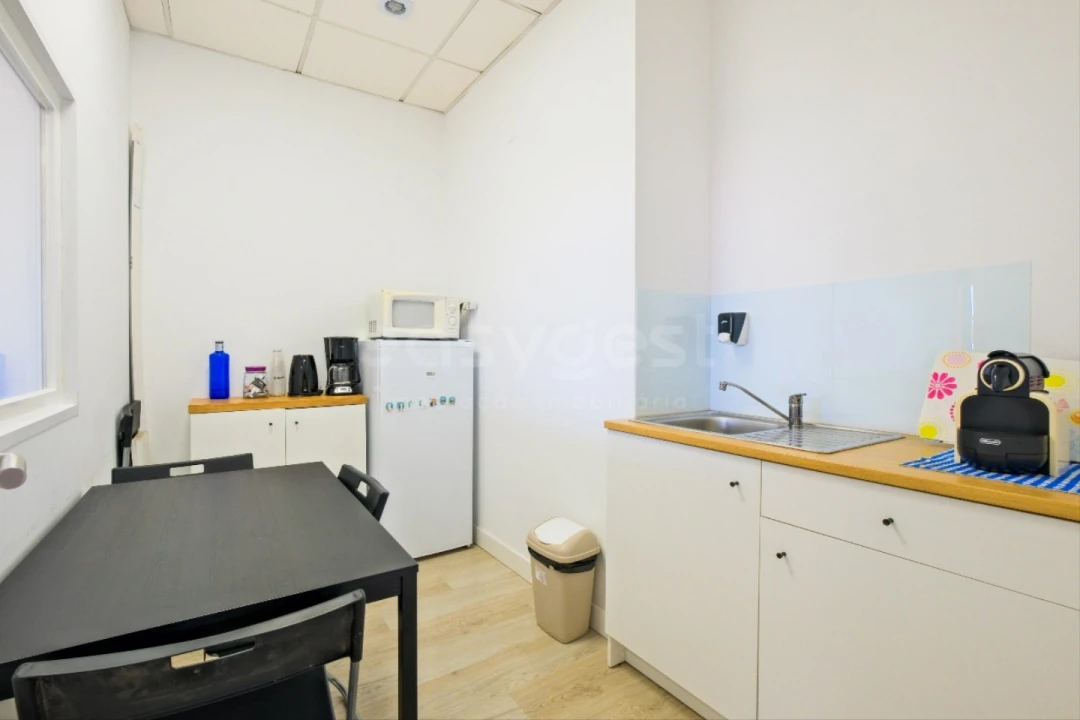 Escritório para Venda em Carnaxide e Queijas Foto 19