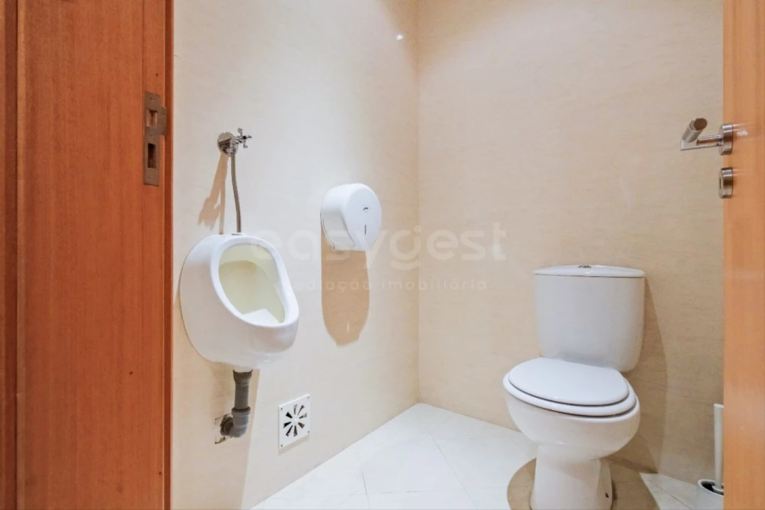 Escritório para Venda em Carnaxide e Queijas Foto 22