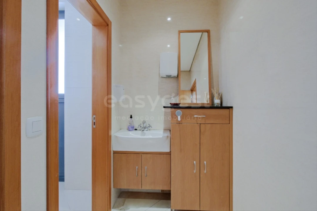 Escritório para Venda em Carnaxide e Queijas Foto 23