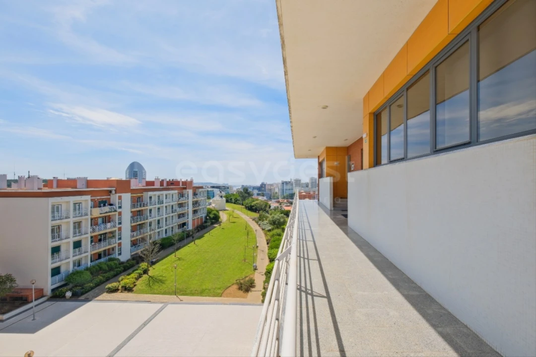 Escritório para Venda em Carnaxide e Queijas Foto 31