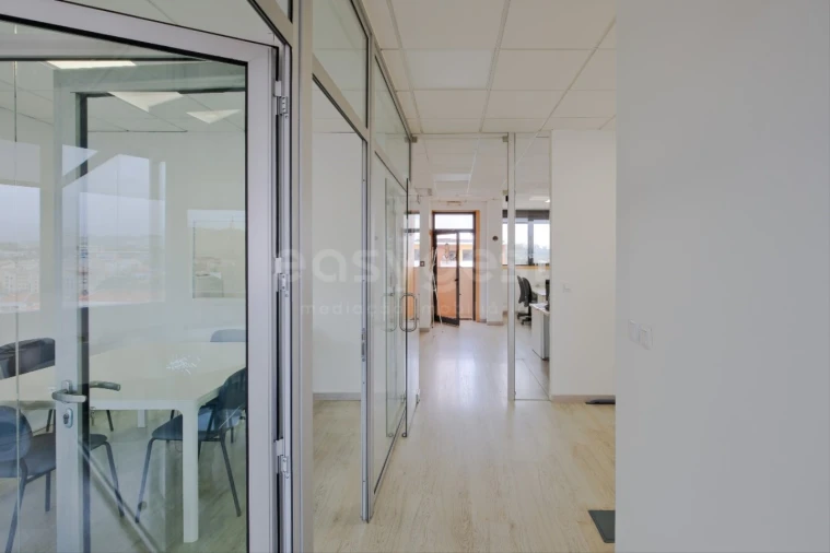 Escritório para Venda em Carnaxide e Queijas Foto 24