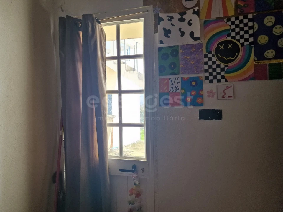 Moradia T3 para Venda em Ribeiras Foto 20