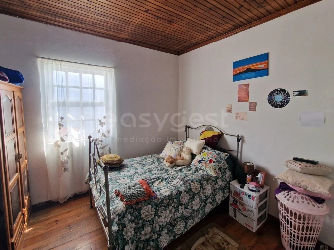 Moradia T3 para Venda em Ribeiras Foto 13