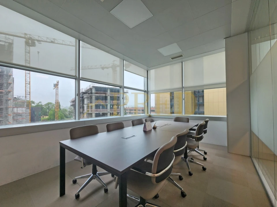 Escritório para Arrendamento em Santa Marinha e São Pedro da Afurada Foto 4