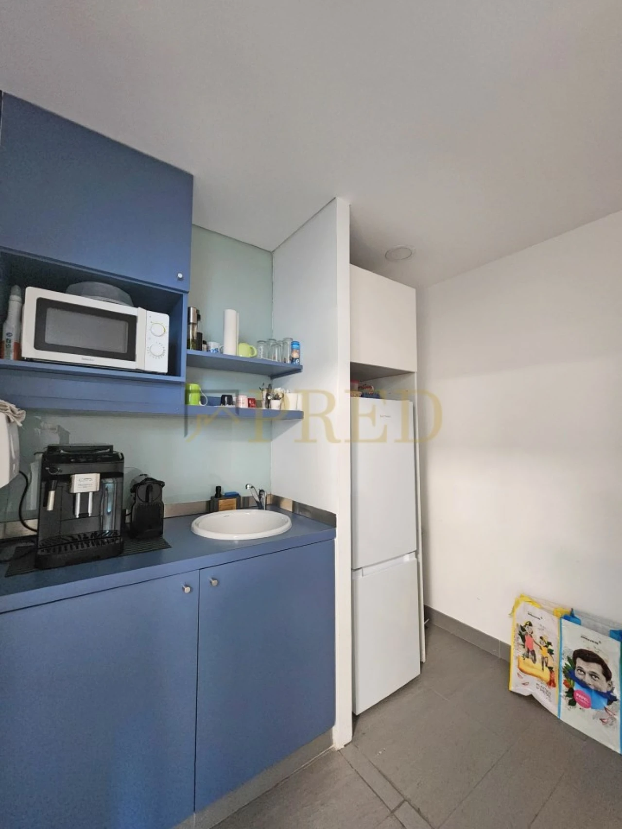 Escritório para Arrendamento em Santa Marinha e São Pedro da Afurada Foto 9