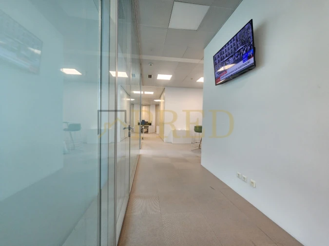 Escritório para Arrendamento em Santa Marinha e São Pedro da Afurada Foto 5