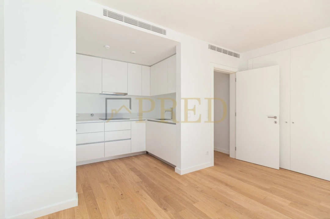 Apartamento T2 para Venda em Lordelo do Ouro e Massarelos Foto 6