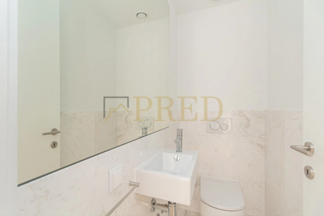 Apartamento T2 para Venda em Lordelo do Ouro e Massarelos Foto 9