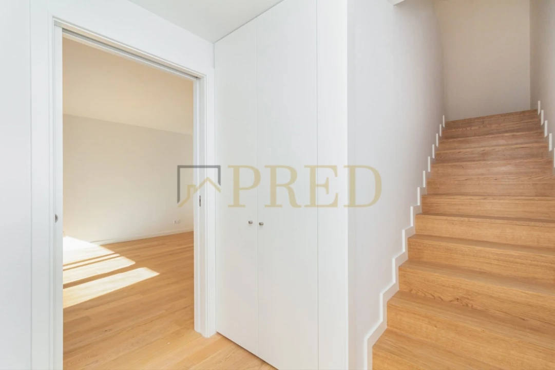 Apartamento T2 para Venda em Lordelo do Ouro e Massarelos Foto 10