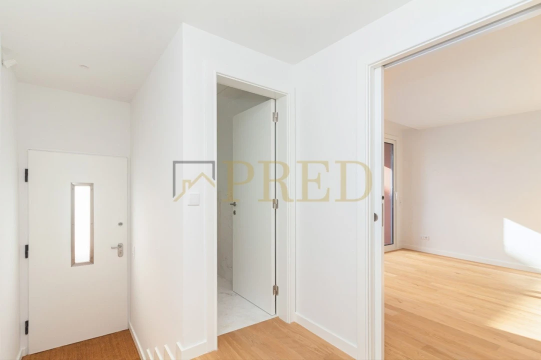 Apartamento T2 para Venda em Lordelo do Ouro e Massarelos Foto 20