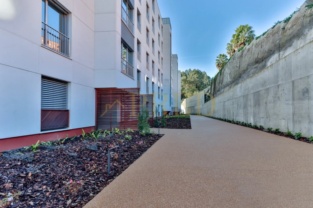 Apartamento T2 para Venda em Lordelo do Ouro e Massarelos Foto 25