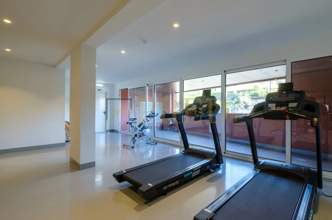 Apartamento T2 para Venda em Lordelo do Ouro e Massarelos Foto 26