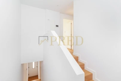 Apartamento T2 para Venda em Lordelo do Ouro e Massarelos