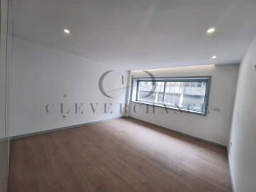 Apartamento T4 para Venda em Cedofeita, Santo Ildefonso, Sé, Miragaia, São Nicolau e Vitória