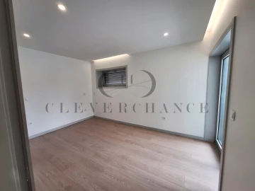 Apartamento T4 para Venda em Cedofeita, Santo Ildefonso, Sé, Miragaia, São Nicolau e Vitória