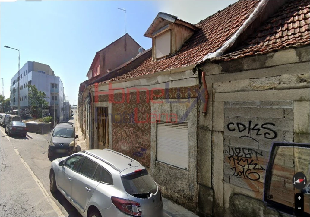 Moradia T2 para Venda em Paranhos Foto 3