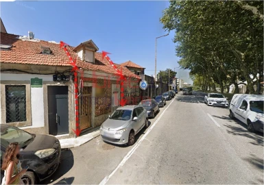 Moradia T2 para Venda em Paranhos